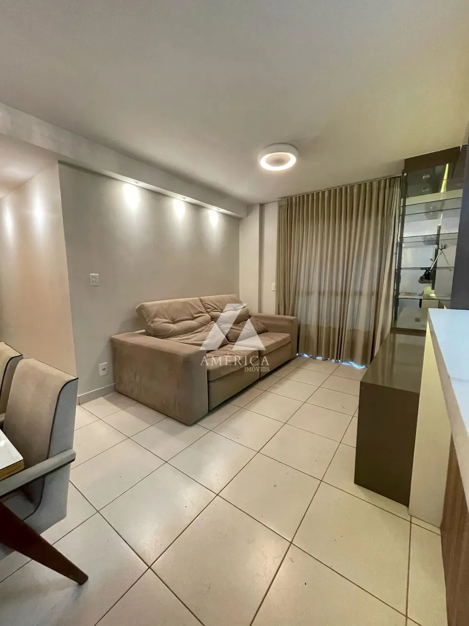 Res. Harmonia - apartamento mobiliado para aluguel com uma suíte e duas Demi suítes em Cui