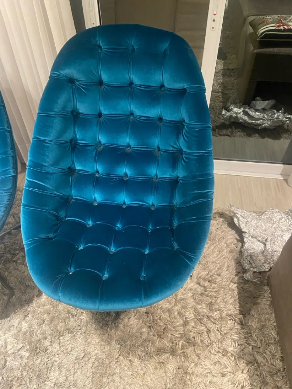 Poltronas camurça - moveis finos