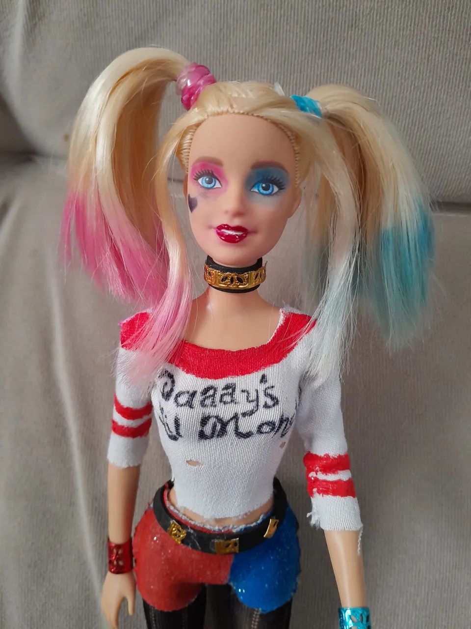 Arlequina ,barbie custumizada  - Foto 2