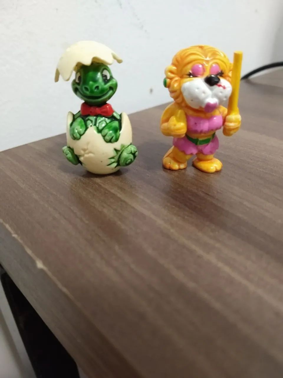 2 Mini Bonequinhos Coleção Kinder Ovo