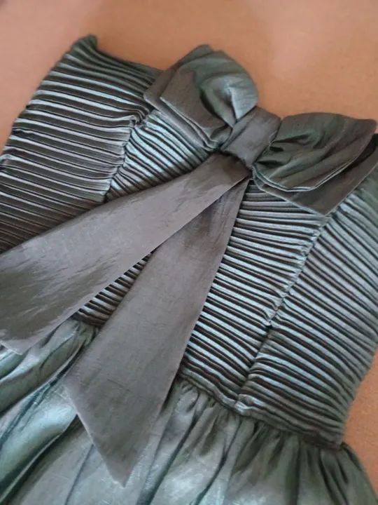 Vestido verde escuro de festa - Foto 6