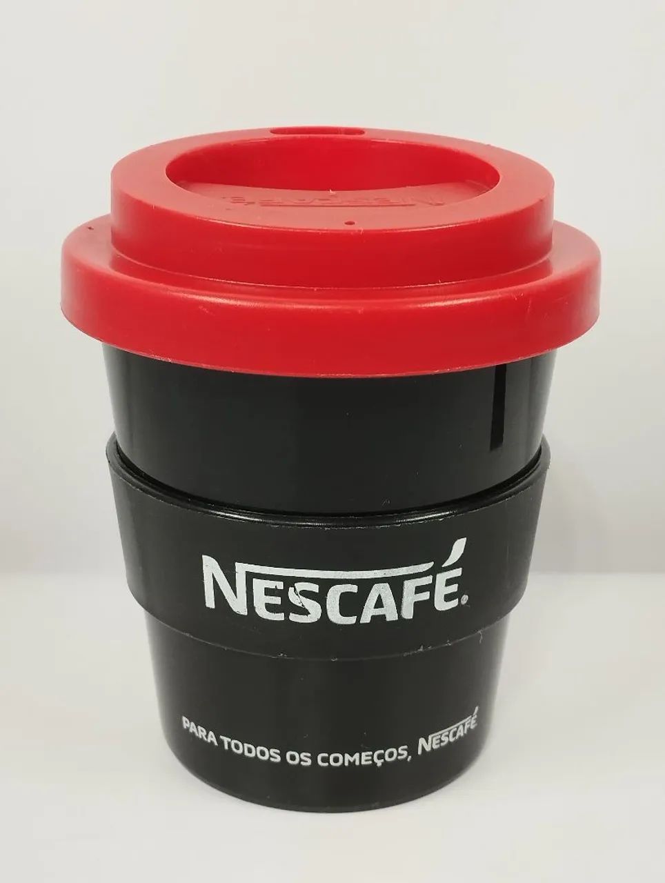Copo de café Nescafé com tampa e bico dosador  - Foto 2