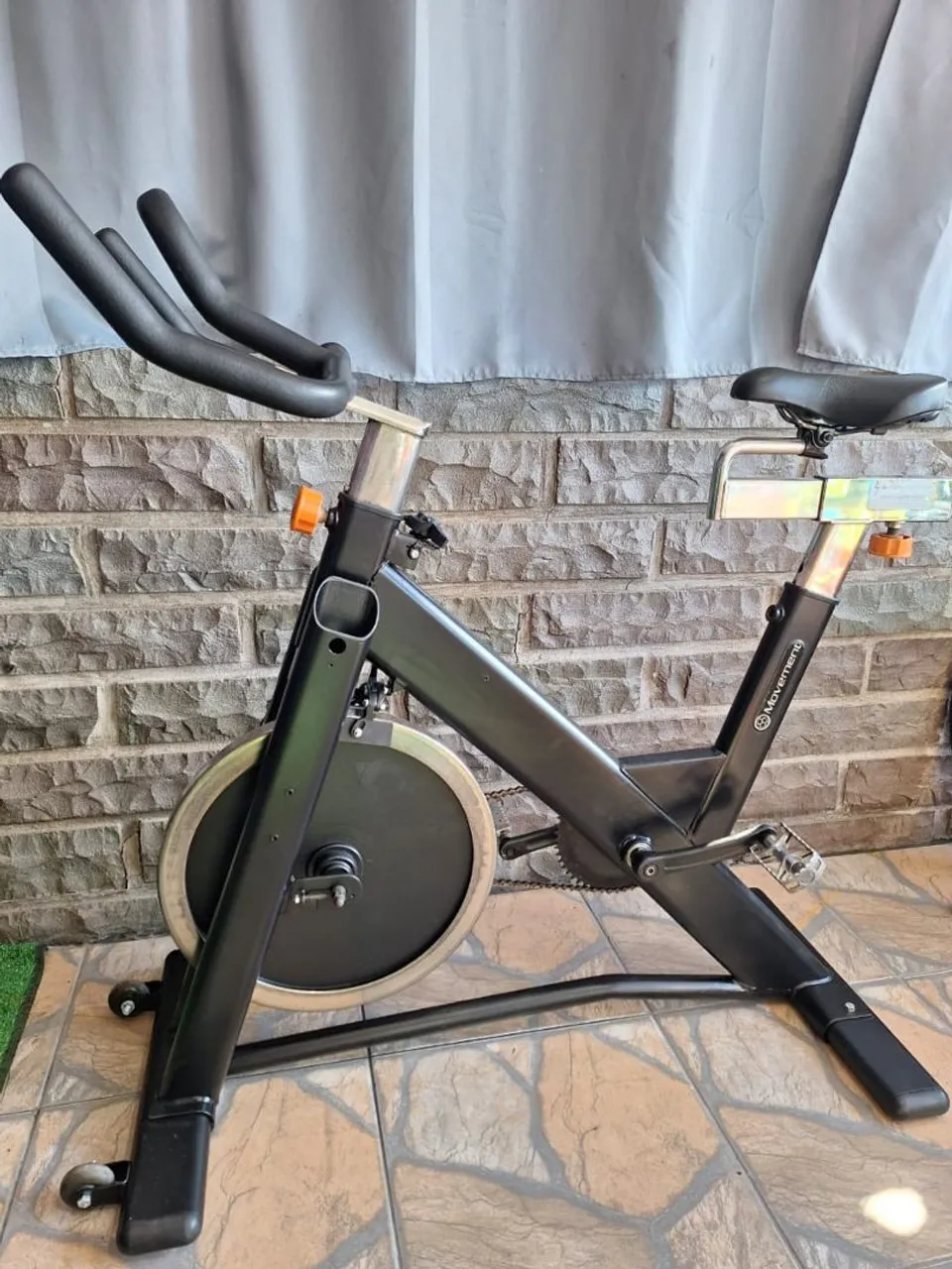Bicicleta Spinning Movement - Ótimo estado
