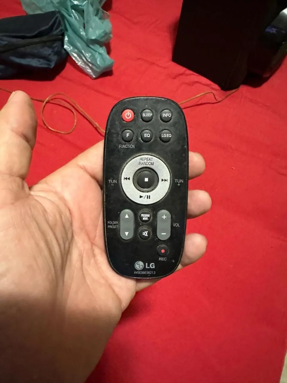 Mini sistem LG completo com 2 caixas e controle remoto  - Foto 4