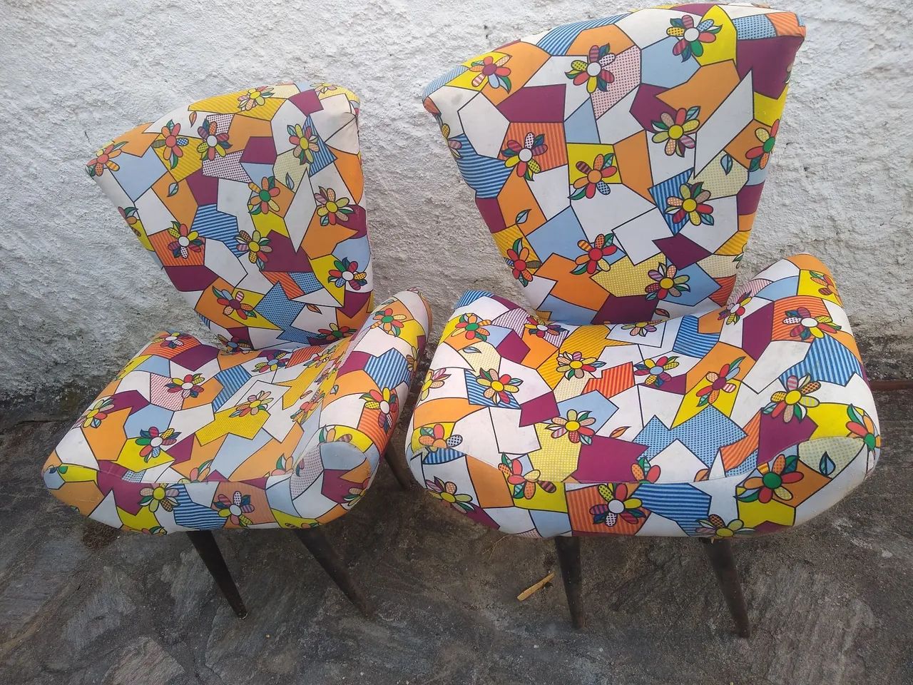 Duas poltronas para residencia