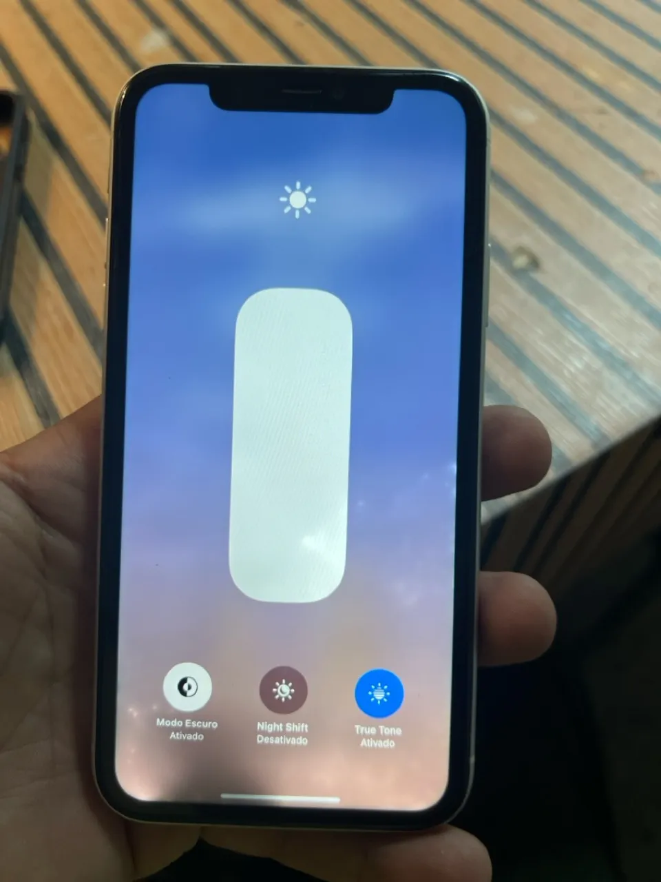 iPhone 11 128gb leia anúncio