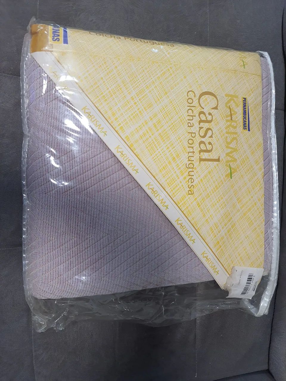 Colcha portuguesa com design exclusivo - Foto 4