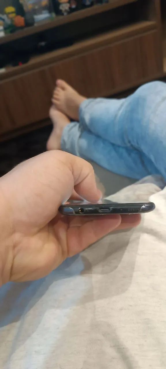 Samsung A70 128G - Foto 3