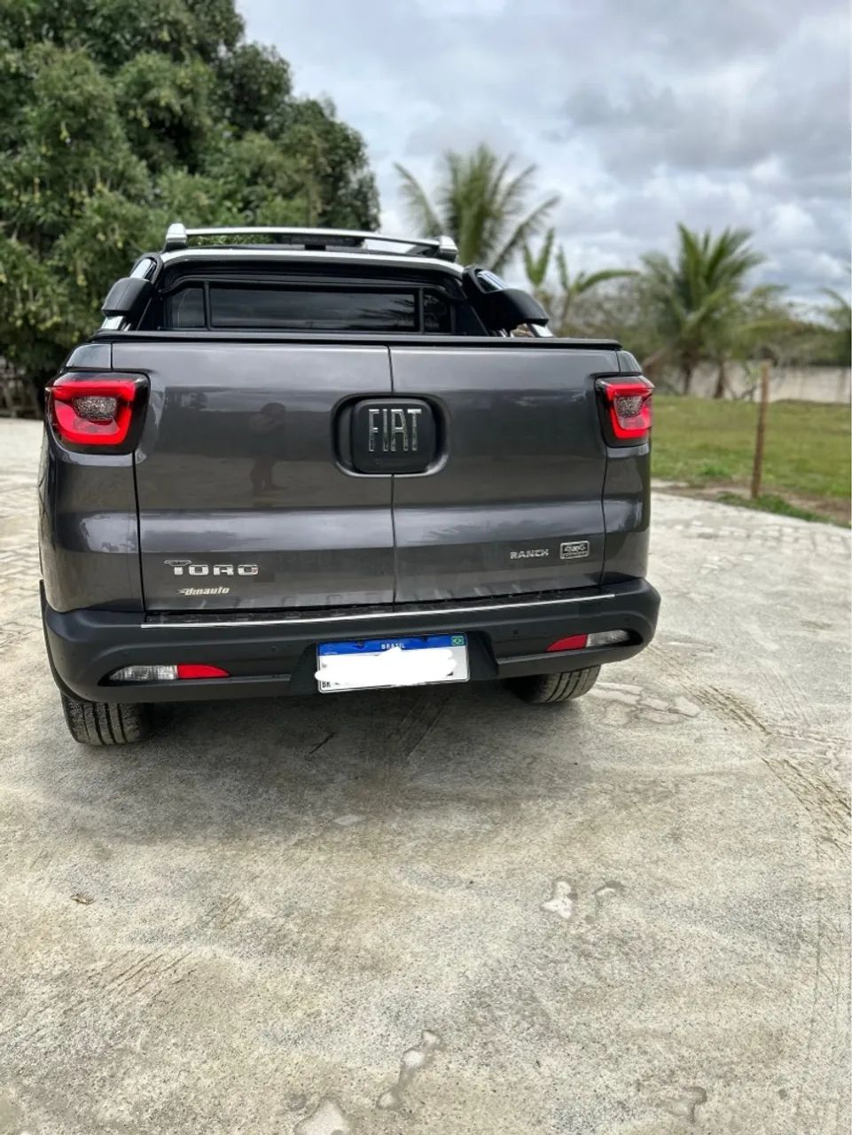 Vendo  FIAT TORO RANCH AT9 4X4  - Foto 2