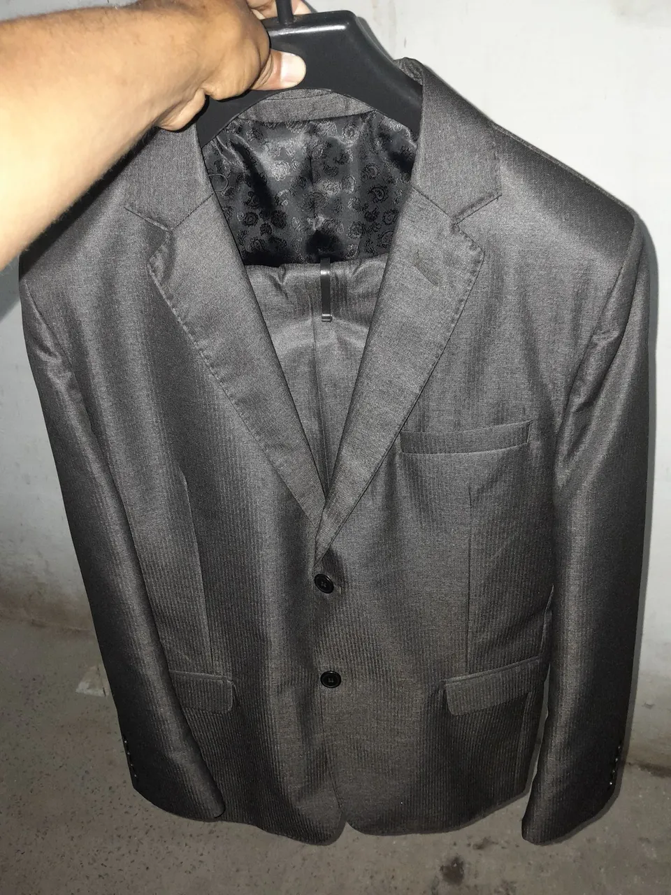 Terno Cinza Elegante