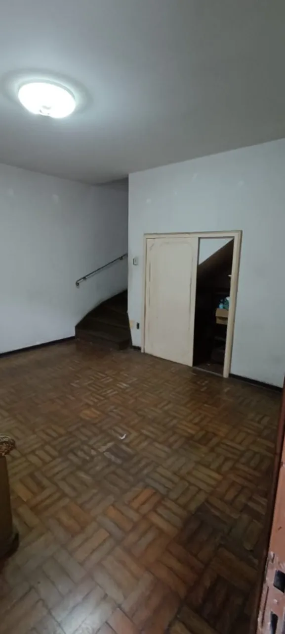 Sobrado para Venda em Santos, Jabaquara, 2 dormitórios, 1 banheiro, 1 vaga