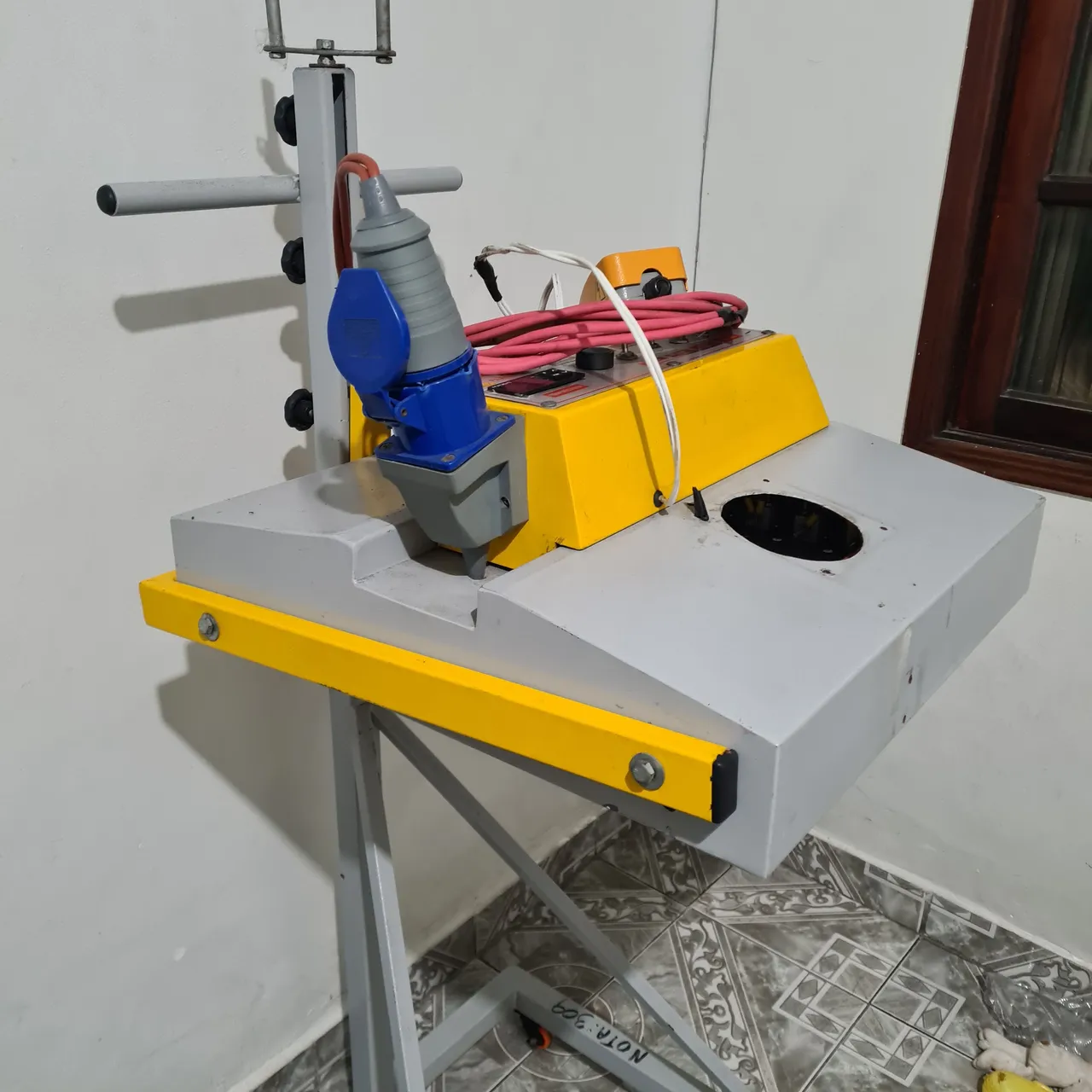 Flash Cure Com Pedestal- Para Serigrafia 