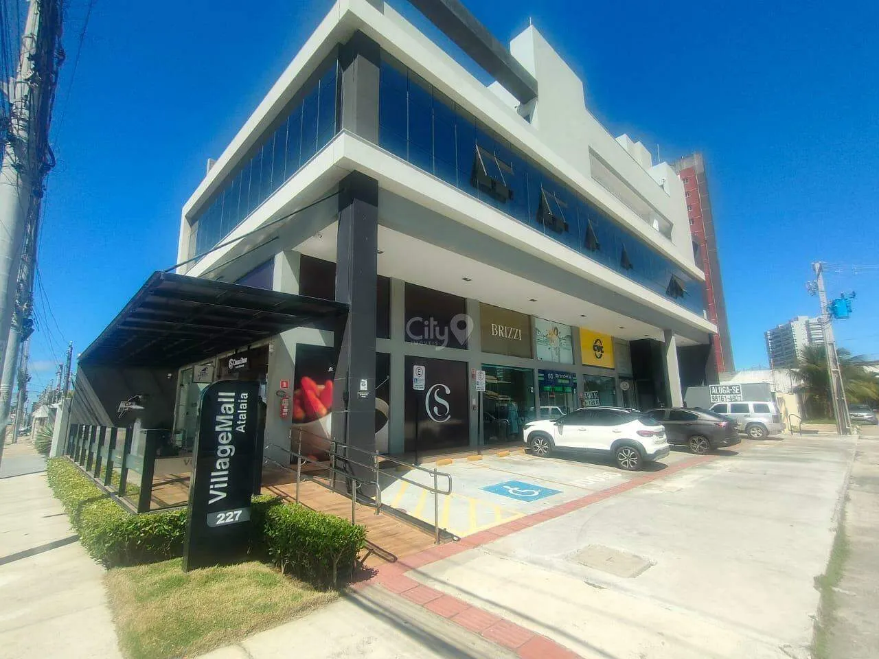 ALUGA-SE SALA COMERCIAL - VILA MALL ATALAIA