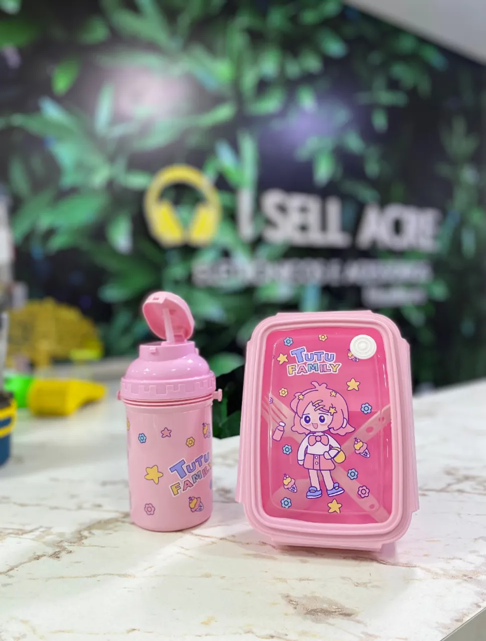 Kit infantil: garrafa e lancheira 'Tutu Family'
