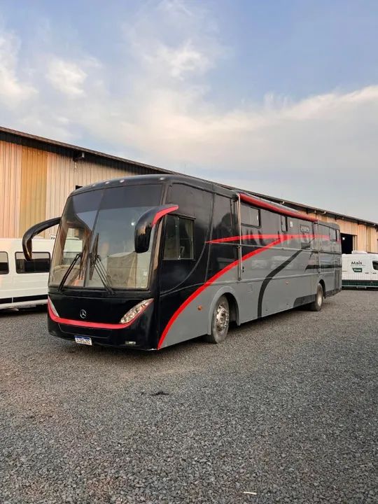 MOTORHOME COM CAVALEIRA