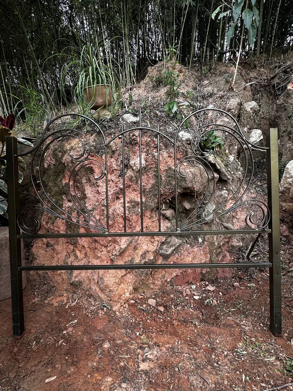 Cabeceira de ferro decorativa cor ouro envelhecido  - Foto 4