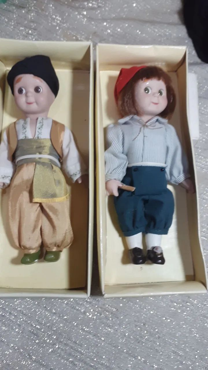 Boneca de porcelana vintage - Foto 3