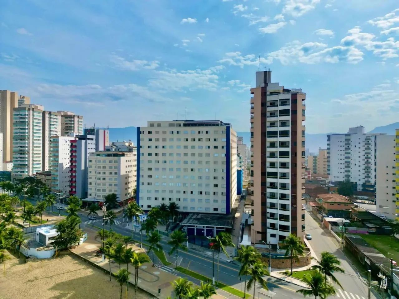 Apartamento para Venda em Praia Grande, Nova Mirim, 2 dormitórios, 1 banheiro, 2 vagas - Foto 4