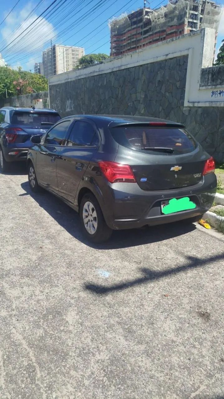 Chevrolet Onix Hatch LT 1.0 8V Flex Mec. 4P 2017 - Foto 5