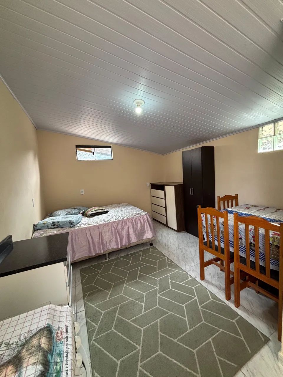 Kitnet mobiliada - São Vicente, Itajaí
