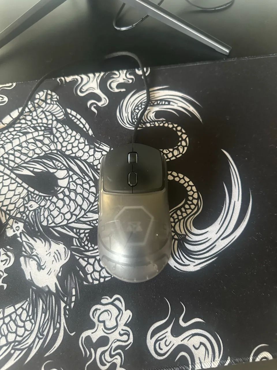 Mouse Redragon Adamantium Gamer + Mousepad Grande de Brinde