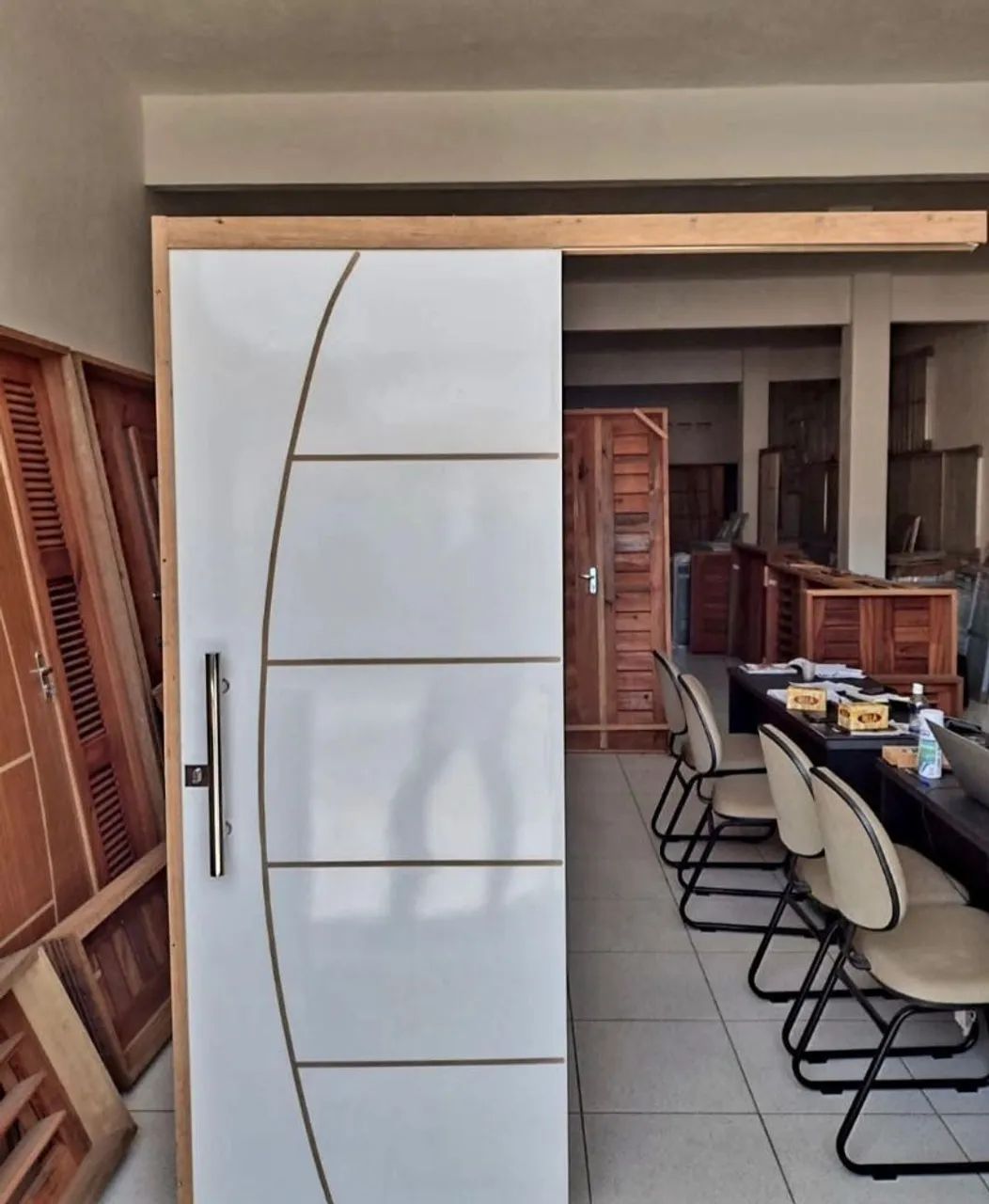 Portas Paraná.Fabricamos ,vendemos e instalamos Portas Paraná .Confira ! - Foto 5