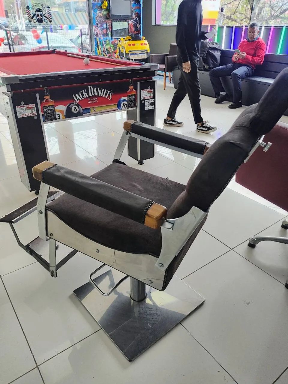 Cadeira barbearia  - Foto 2