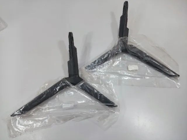Pé Suporte Pedestal Base Tv 55 Polegadas 55tu * Qrd (Usado)