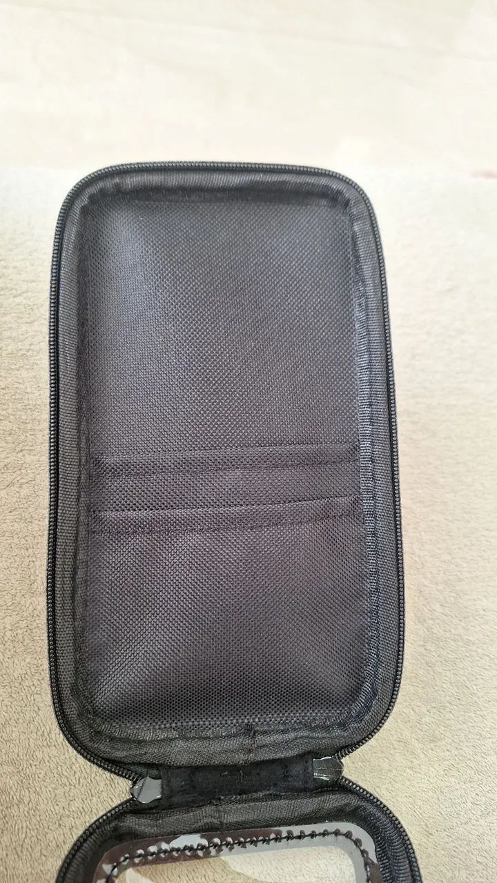 Vendo Suporte com Case e USB para Motos - Foto 5
