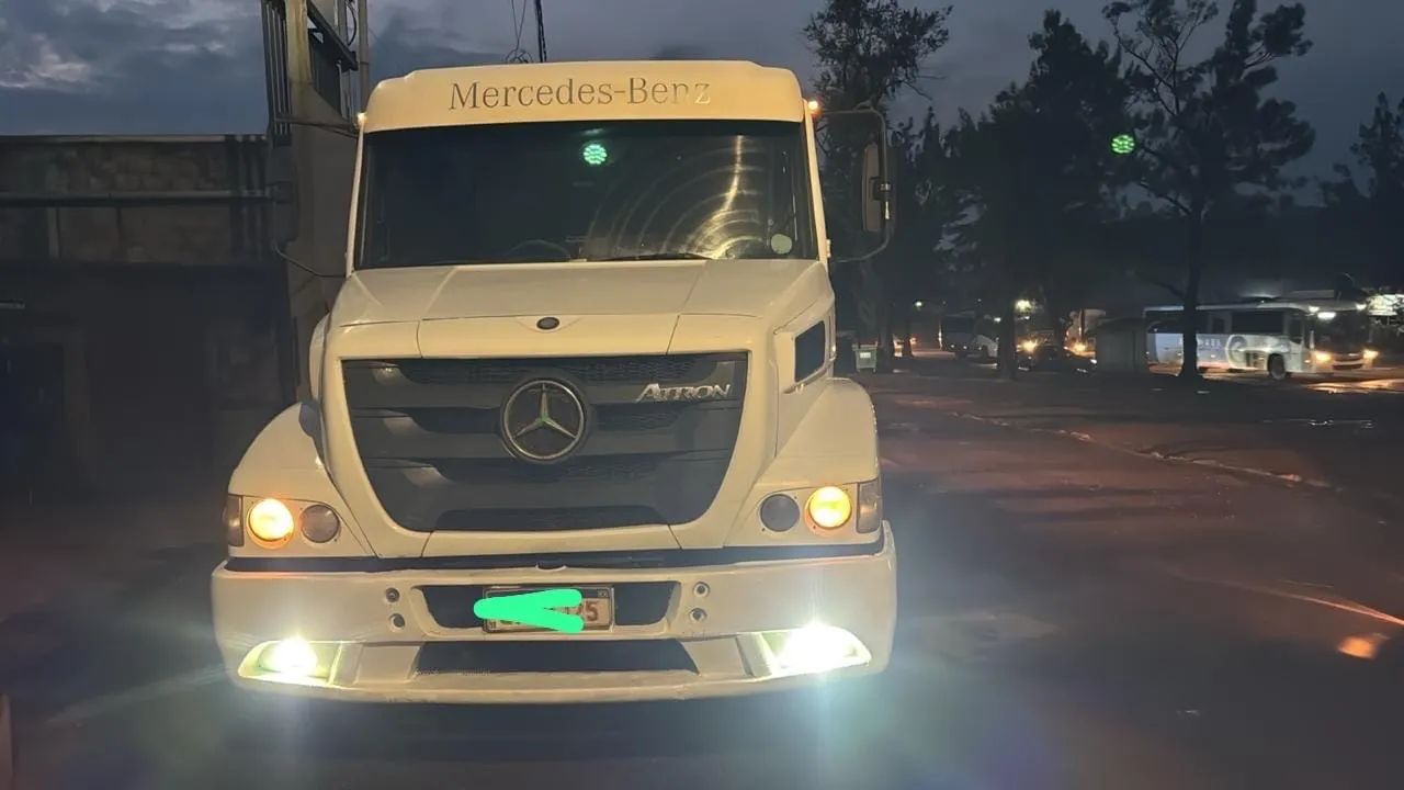 Atron 1635 mercedes bens - Foto 4