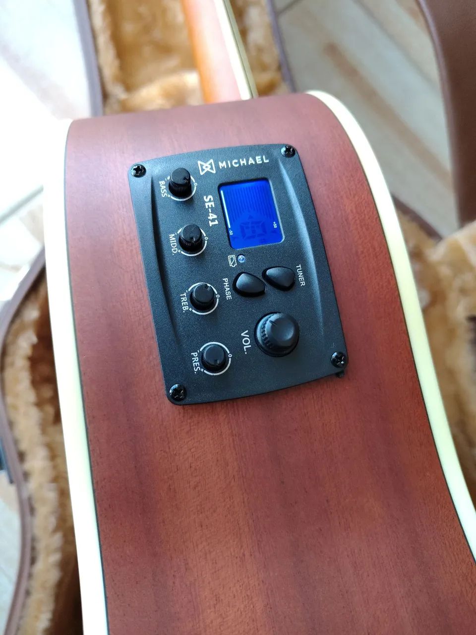 Violão Michael VM925 novo com case!!! - Foto 3