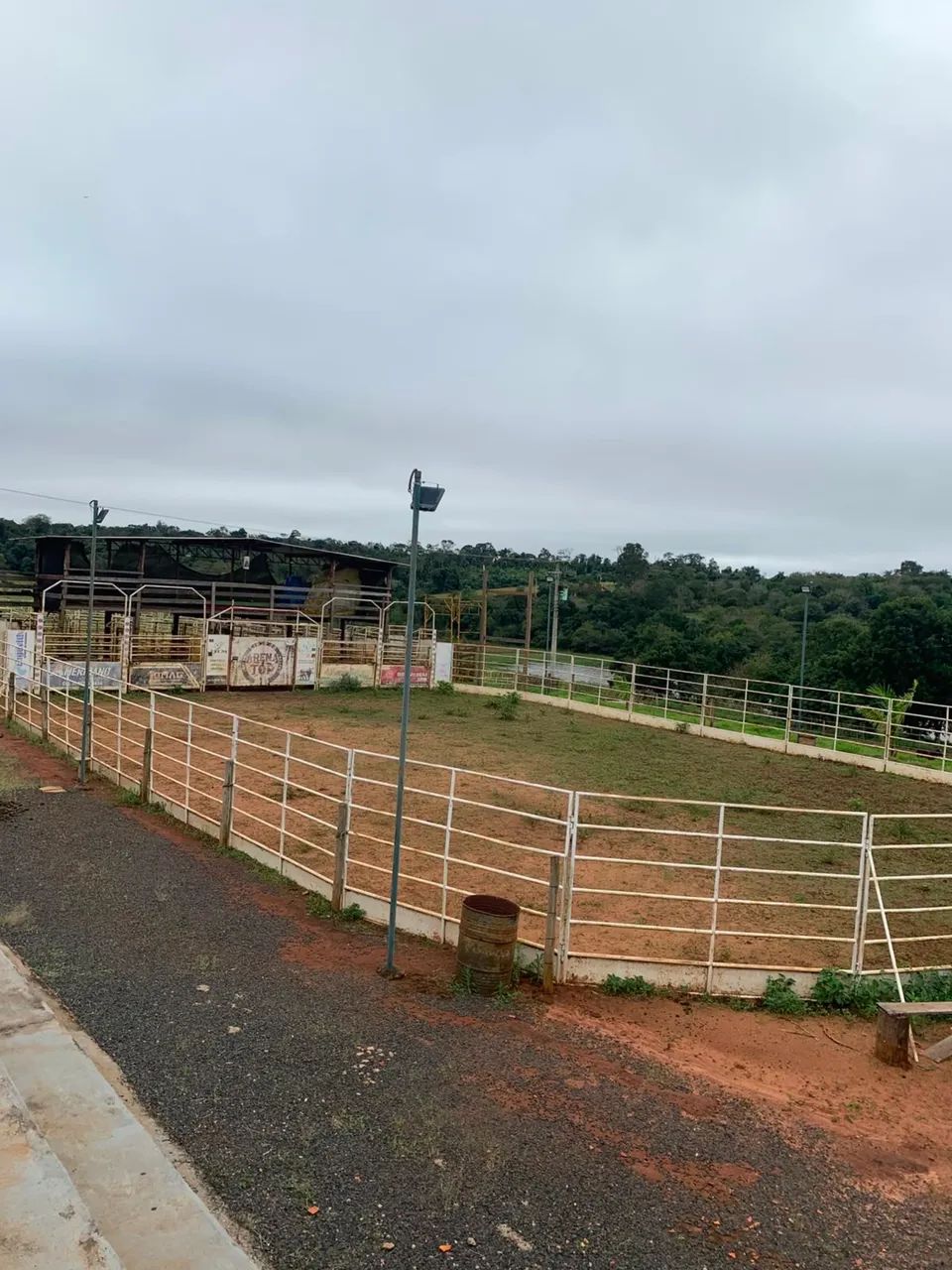Arena de rodeio completa 