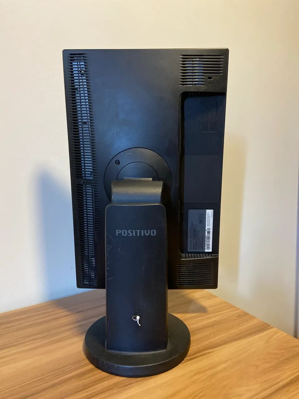 Monitor Positivo de 20 polegadas  - Foto 3