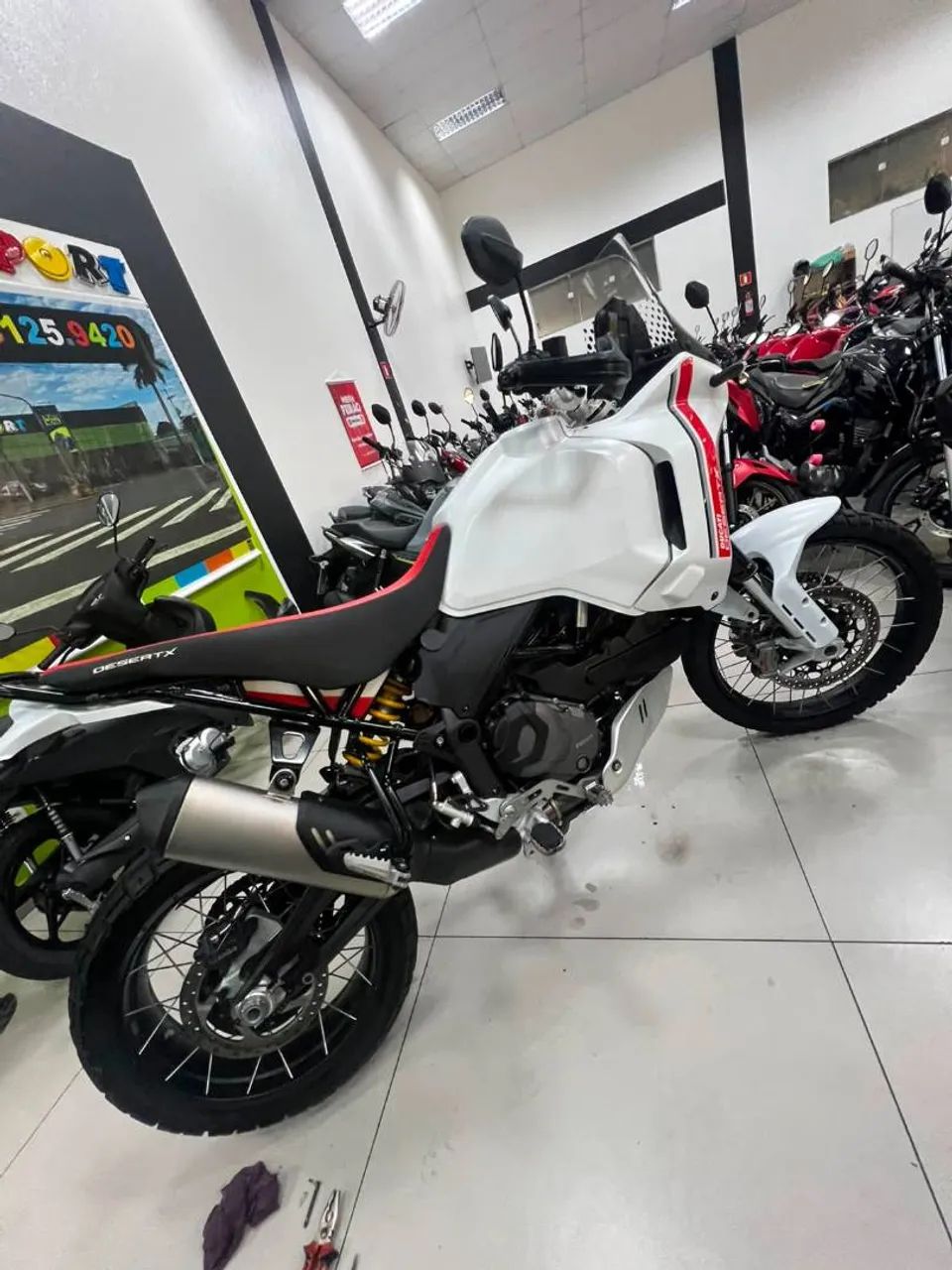 DUCATI DESERT X - Foto 3