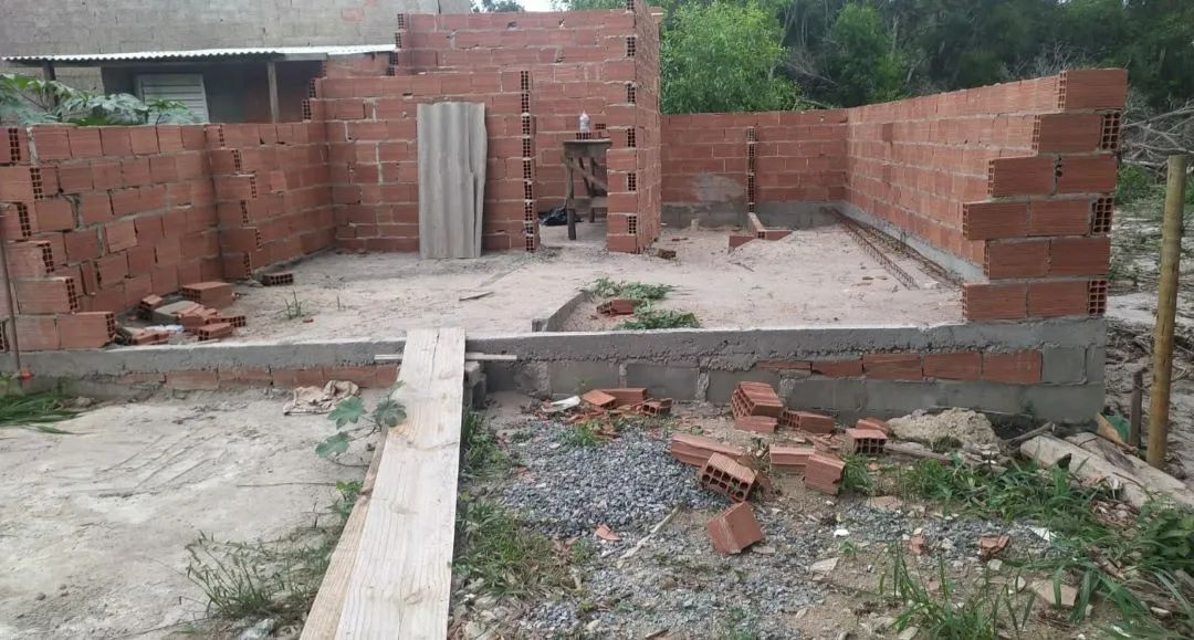 Lote construção em andamento. - Foto 2