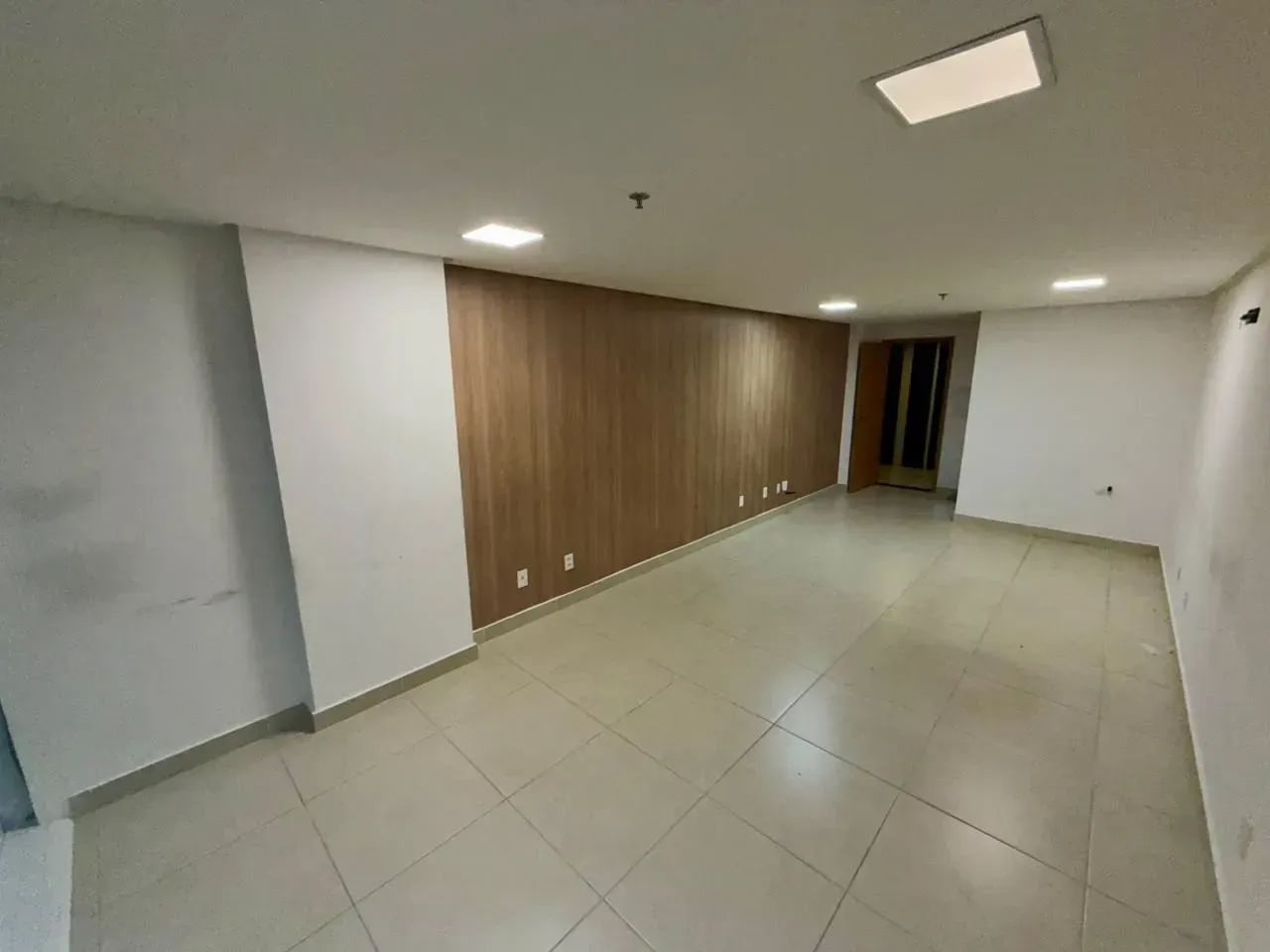 Sala comercial no 12º andar com pele de vidro - Belém  PA - Foto 2