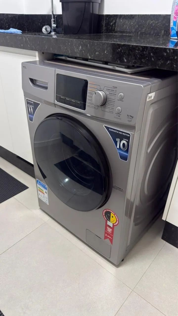 VENDO máquina LAVA E SECA - NOVA 