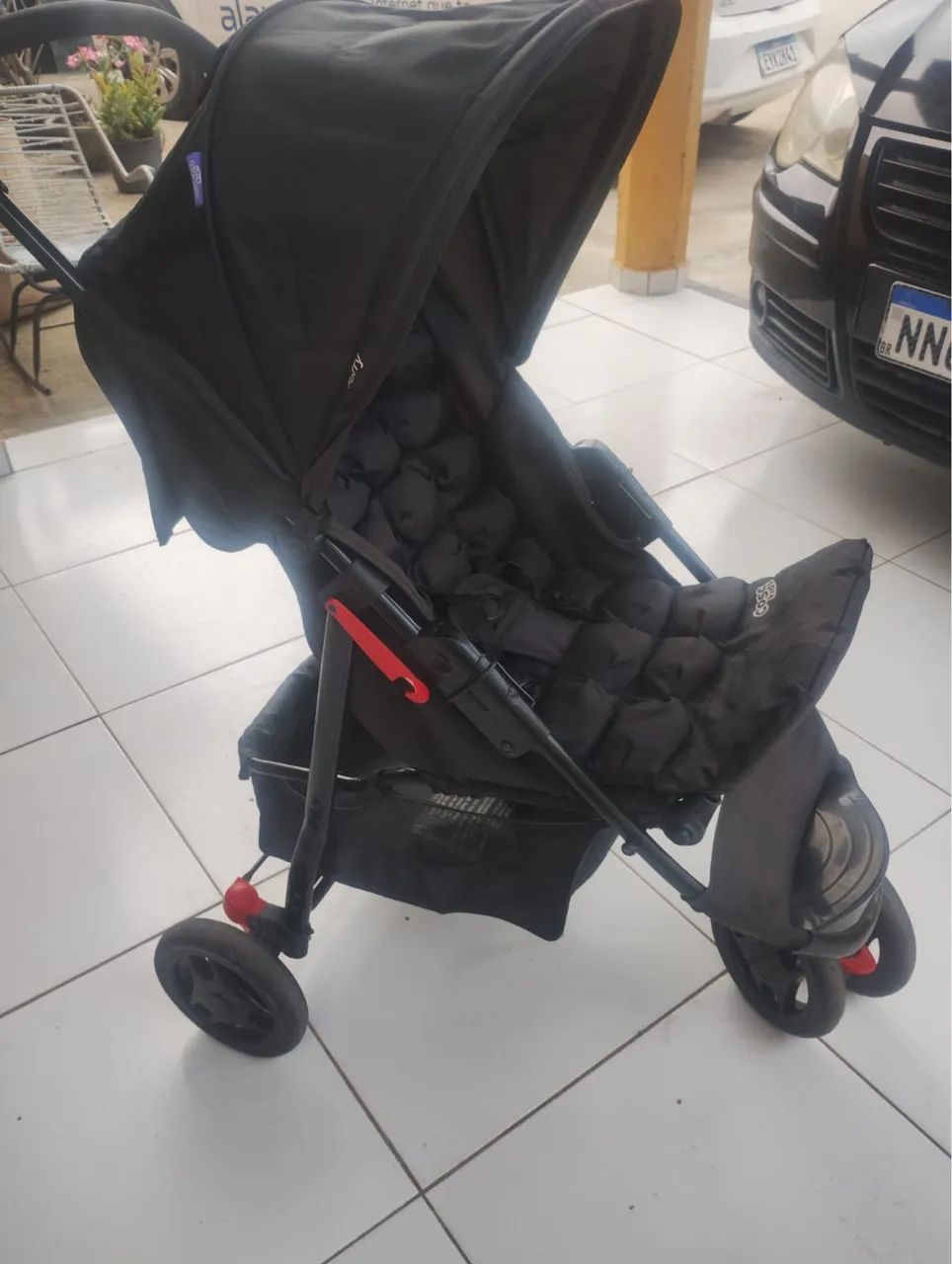 CARRINHO DE BEBÊ COSCO POUCO USO  - Foto 2