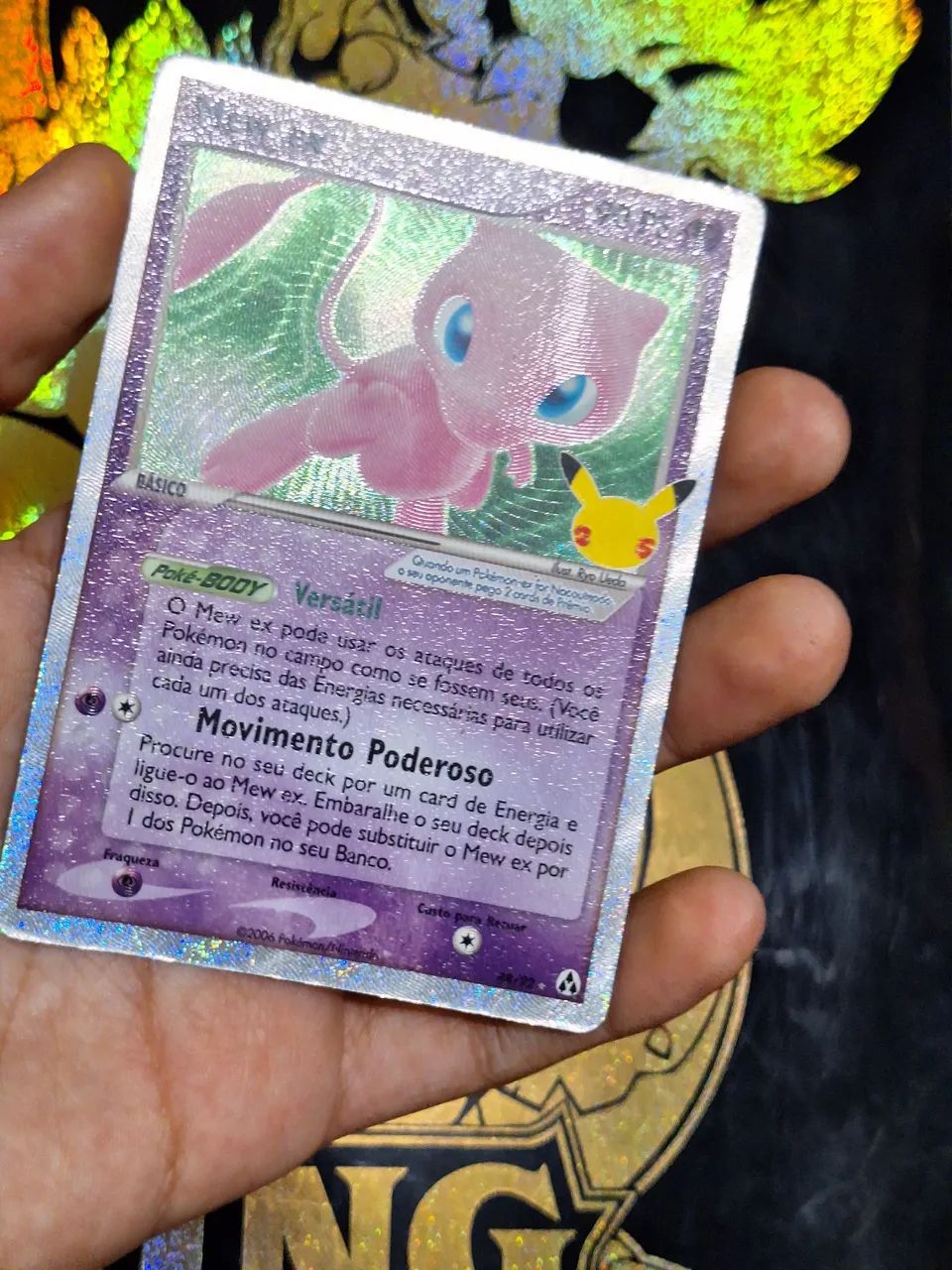 Carta Pokémon Mew Ex comemorações 2006 - Foto 2