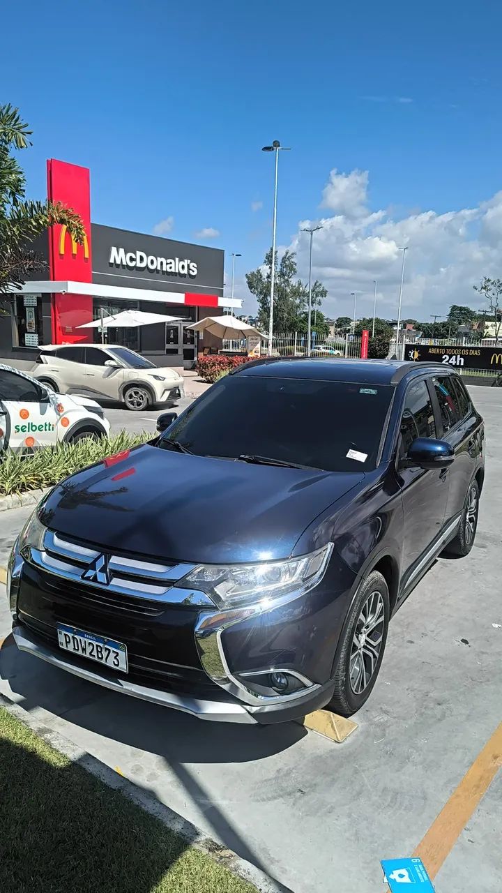 Mitsubishi Outlander 2016