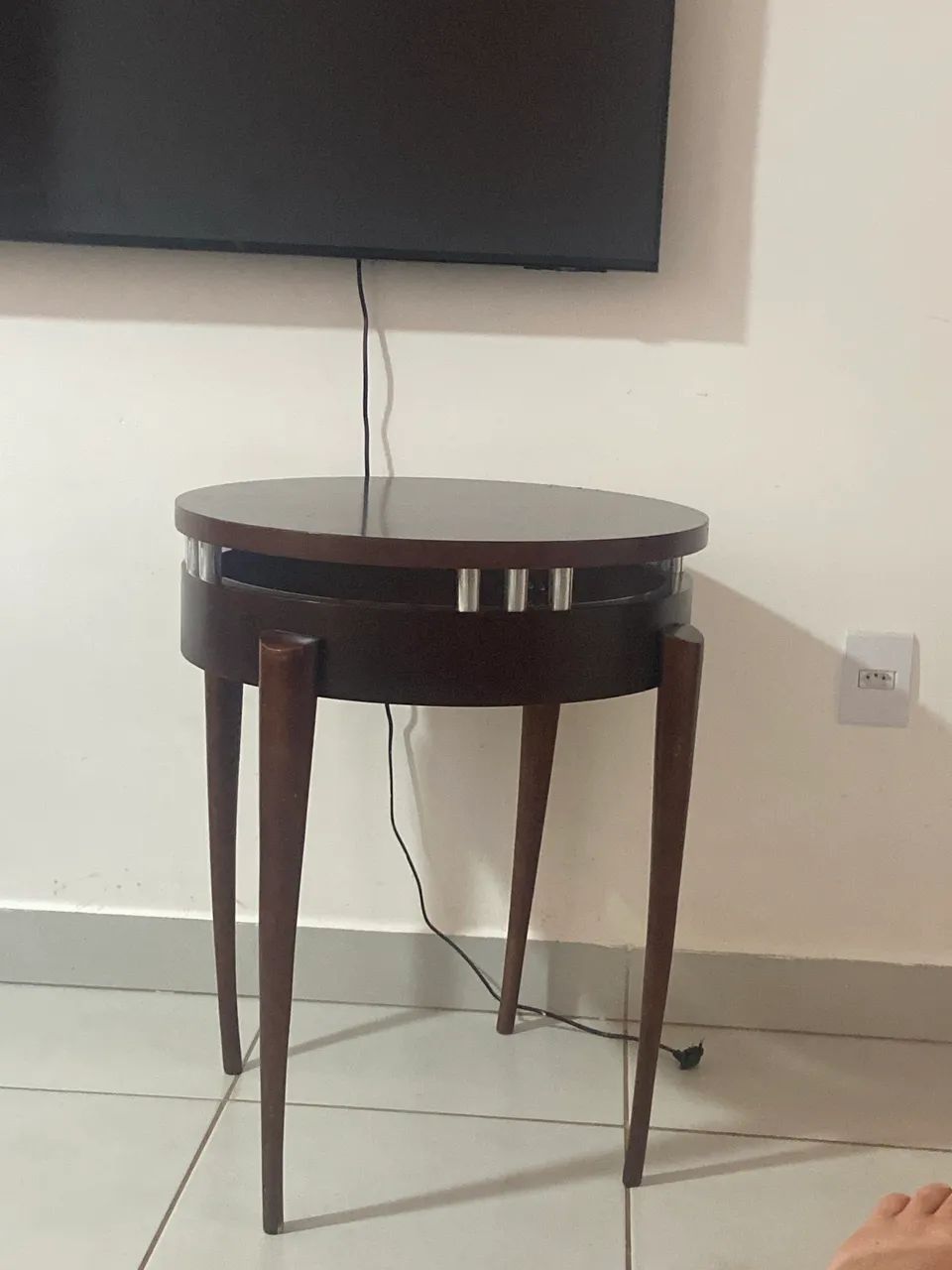Mesa de canto 
