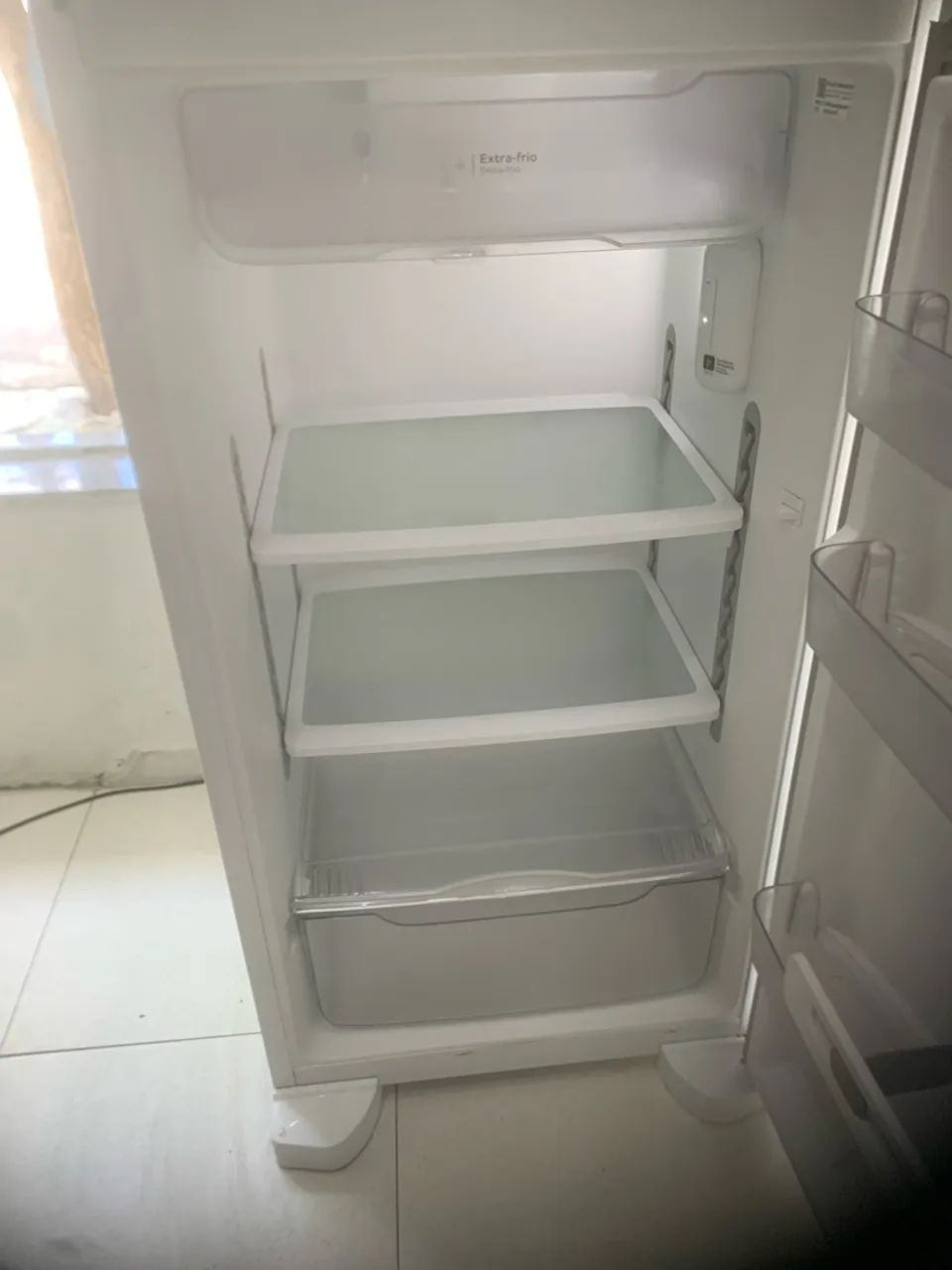 Geladeira cônsul   Duplex. Funcionado certinho. I tem garantia  - Foto 3