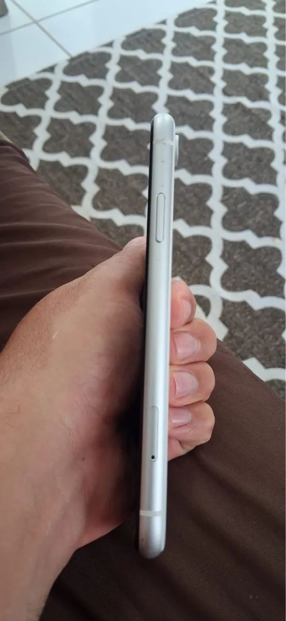 iPhone XR 64g - Foto 2
