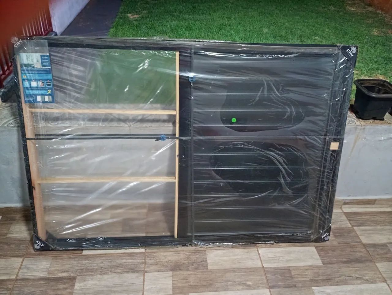 Porta e venezianas alumínio novas