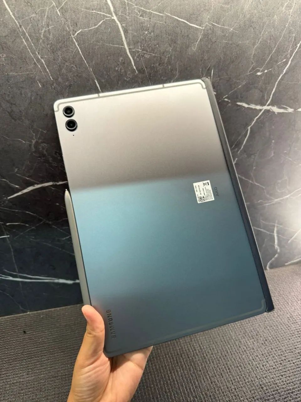 Galaxy S9 Fe+ 8/128gb - wi-fi capa e caneta 