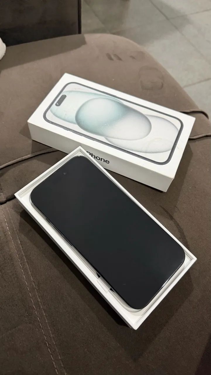 iPhone 15 