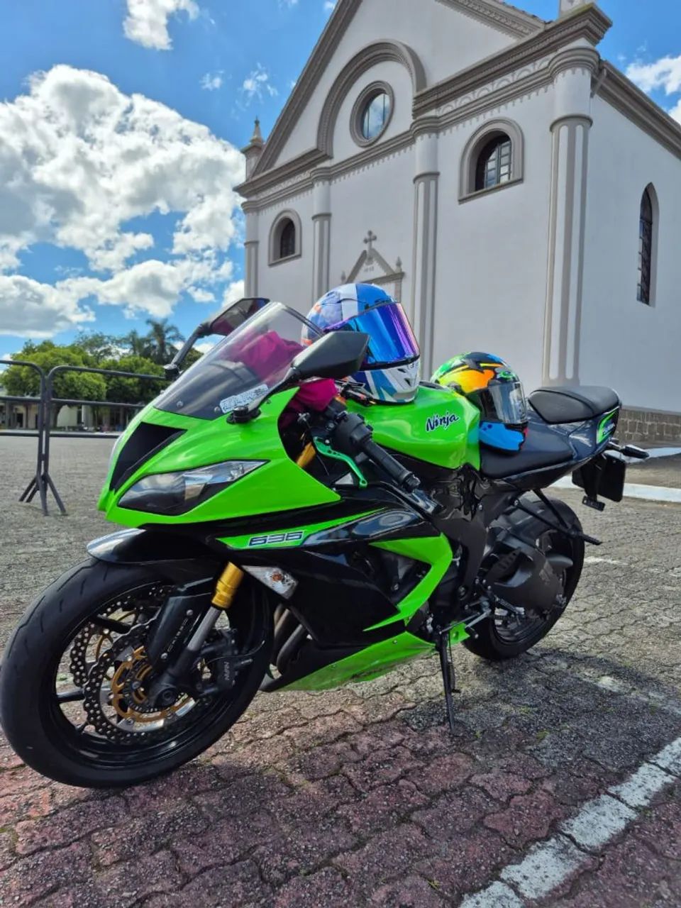 Kawasaki Zx-6r 636cc 2013 - 1473544042 | OLX