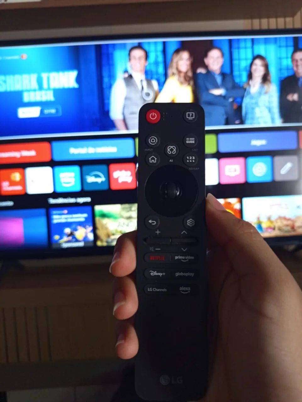 TV LG65 POLEGADAS SEMINOVA, CONTROLE DUAL MAGIC  - Foto 3