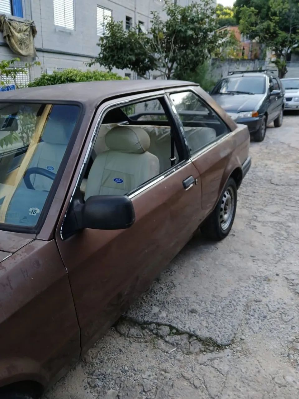 Ford Escort Escort L/LX 1.6 1987