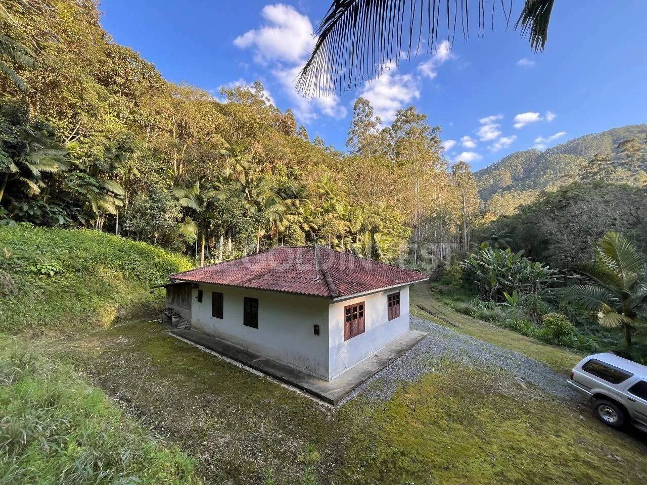 Sítio com 740.000m² no interior da cidade de Nova Trento!!!